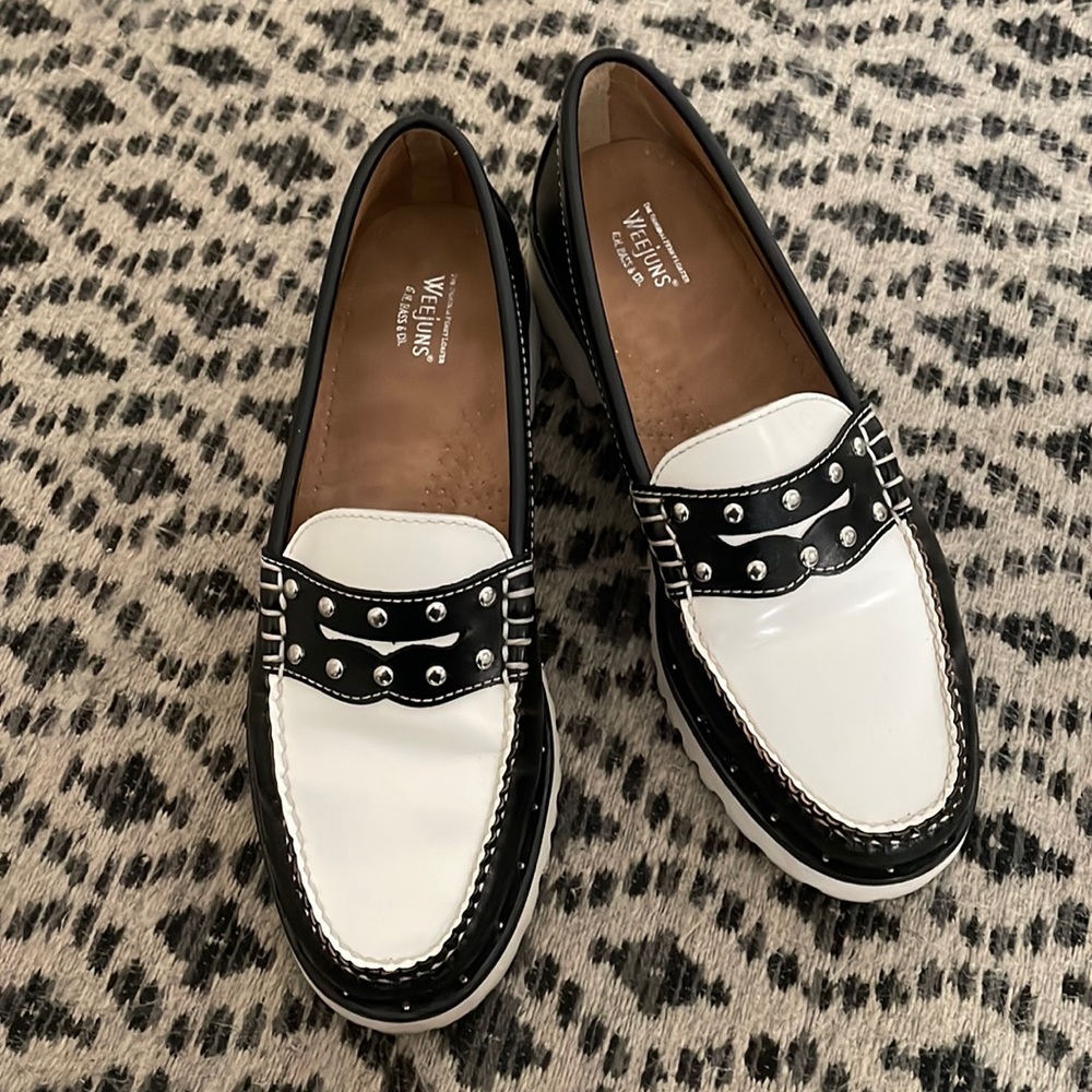 G.H. Bass & Co. Whitney 90s Stud Weejuns